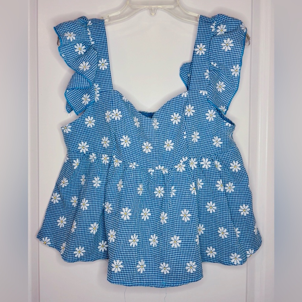 NWT Blue floral Ruffle Top